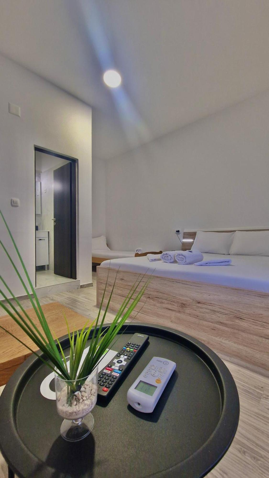 Hotel Aj Pansion Selce Extérieur photo